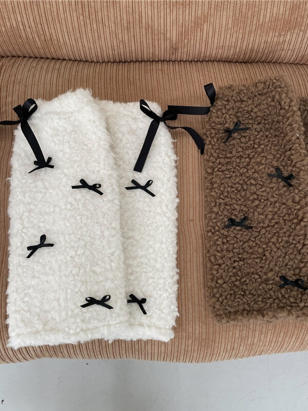 Fluffy sweet bow leg warmers