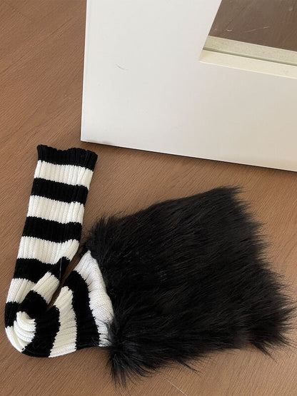 Baddie stripped patchwork furry leg warmers
