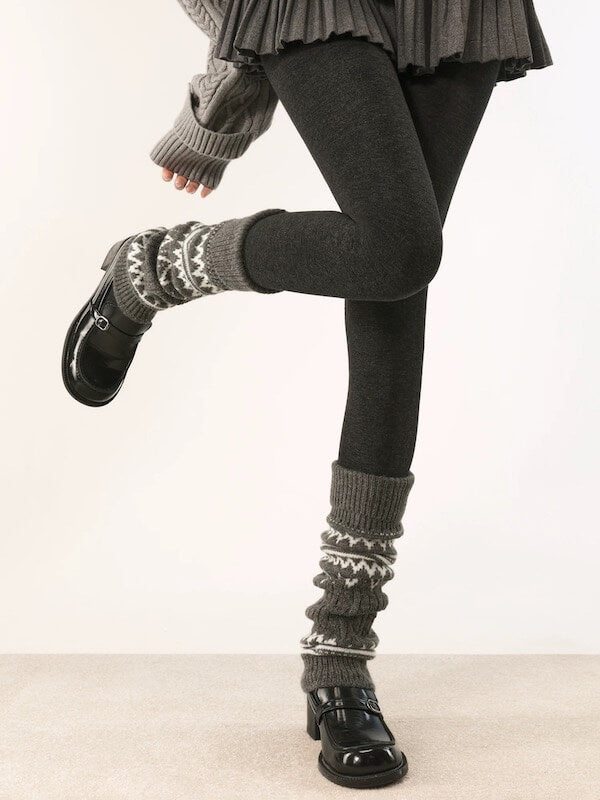 Fair Isle wavy grain warm leg warmers