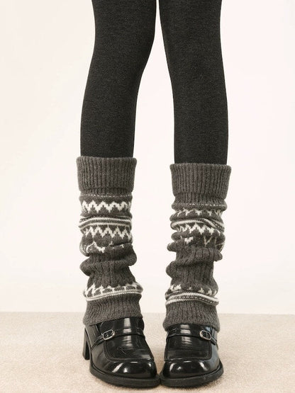 Fair Isle wavy grain warm leg warmers
