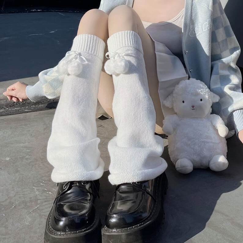 White with White ribbon pompons