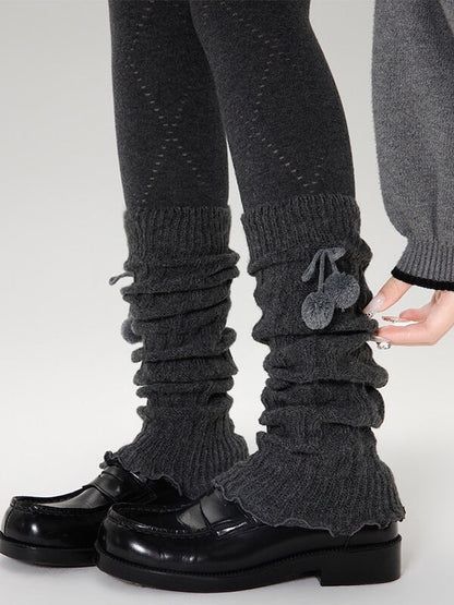 Fluffy pompon leg warmers