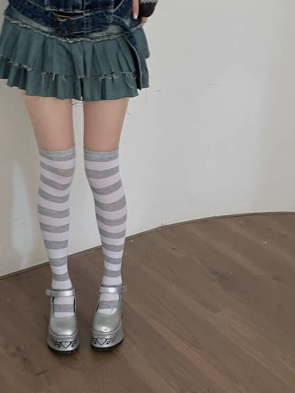 Light Grey White - Wide stripes