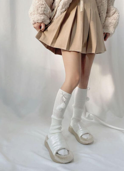 Kawaii pompon leg warmers