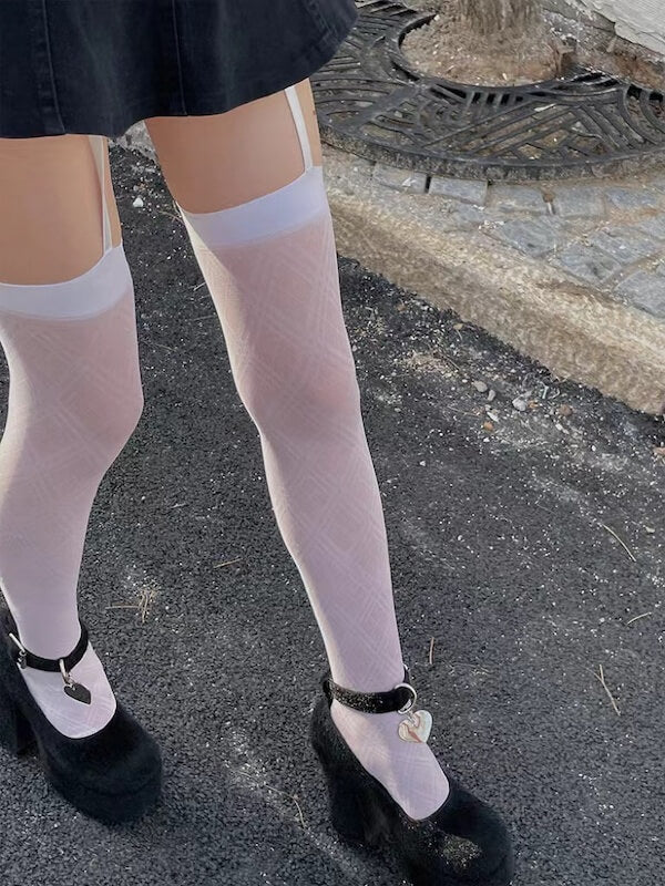 Plaid suspender tights