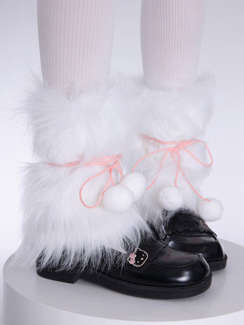 Pompon furry leg warmers