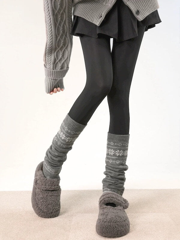 Snowflake vintage knit leg warmers