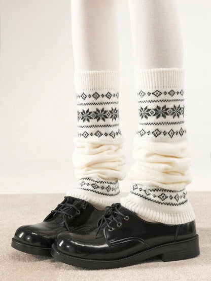 Snowflake vintage knit leg warmers