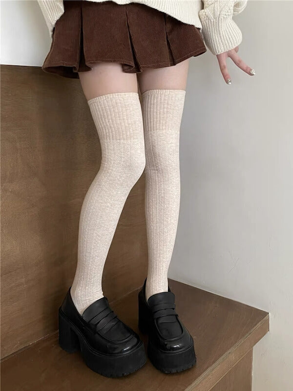 Light Apricot