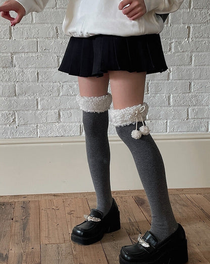 Pompon thigh high warm stockings