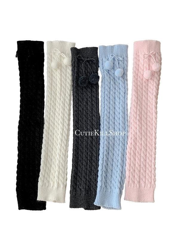 Pompon twisted over knee leg warmers