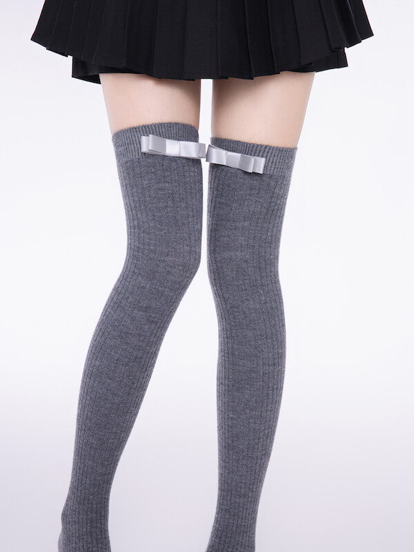 Winter woolen knot bow stockings